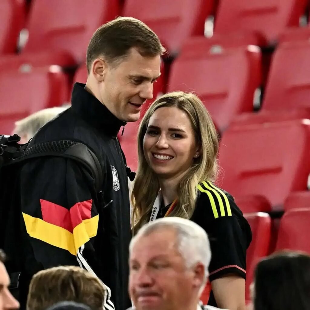 Wann heiratete sie Manuel Neuer?