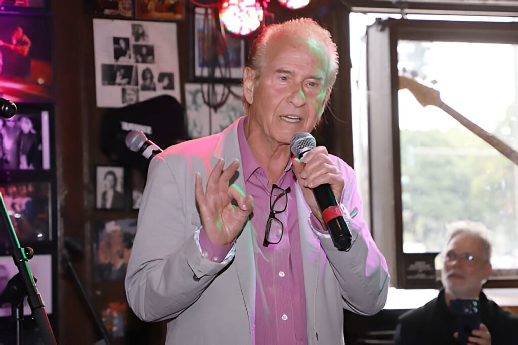 Wer ist Michael Holm?