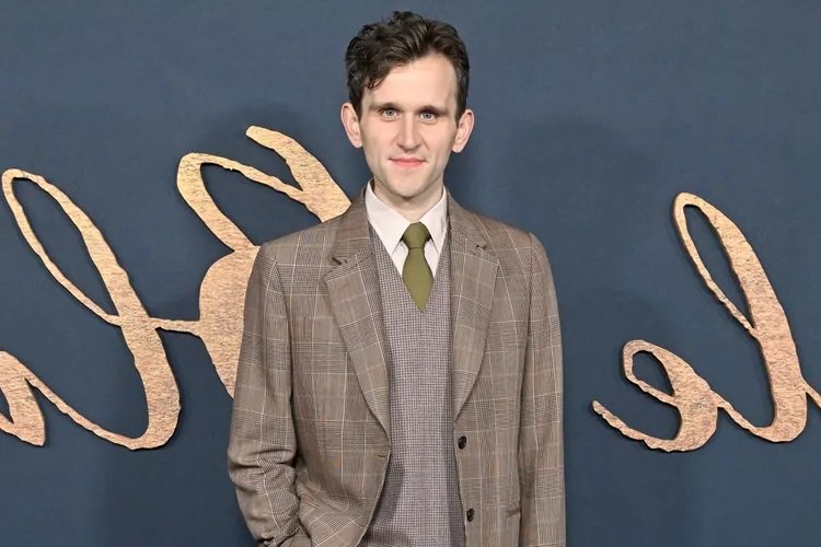 Harry Melling: Alter, Größe, Vermögen, Familie und Karriere Harry Melling: Alter, Größe, Vermögen, Familie und Karriere