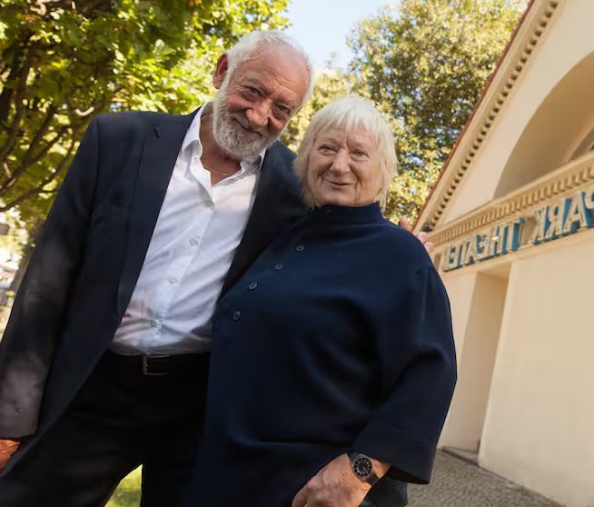 Malte Antoni: Journalist, Familie und Ehe mit Carmen-Maja Antoni Malte Antoni: Journalist, Familie und Ehe mit Carmen-Maja Antoni