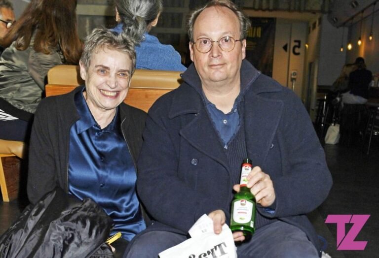 Uwe Hamacher: Wer ist der Ehemann von Katharina Thalbach? Uwe Hamacher: Wer ist der Ehemann von Katharina Thalbach?